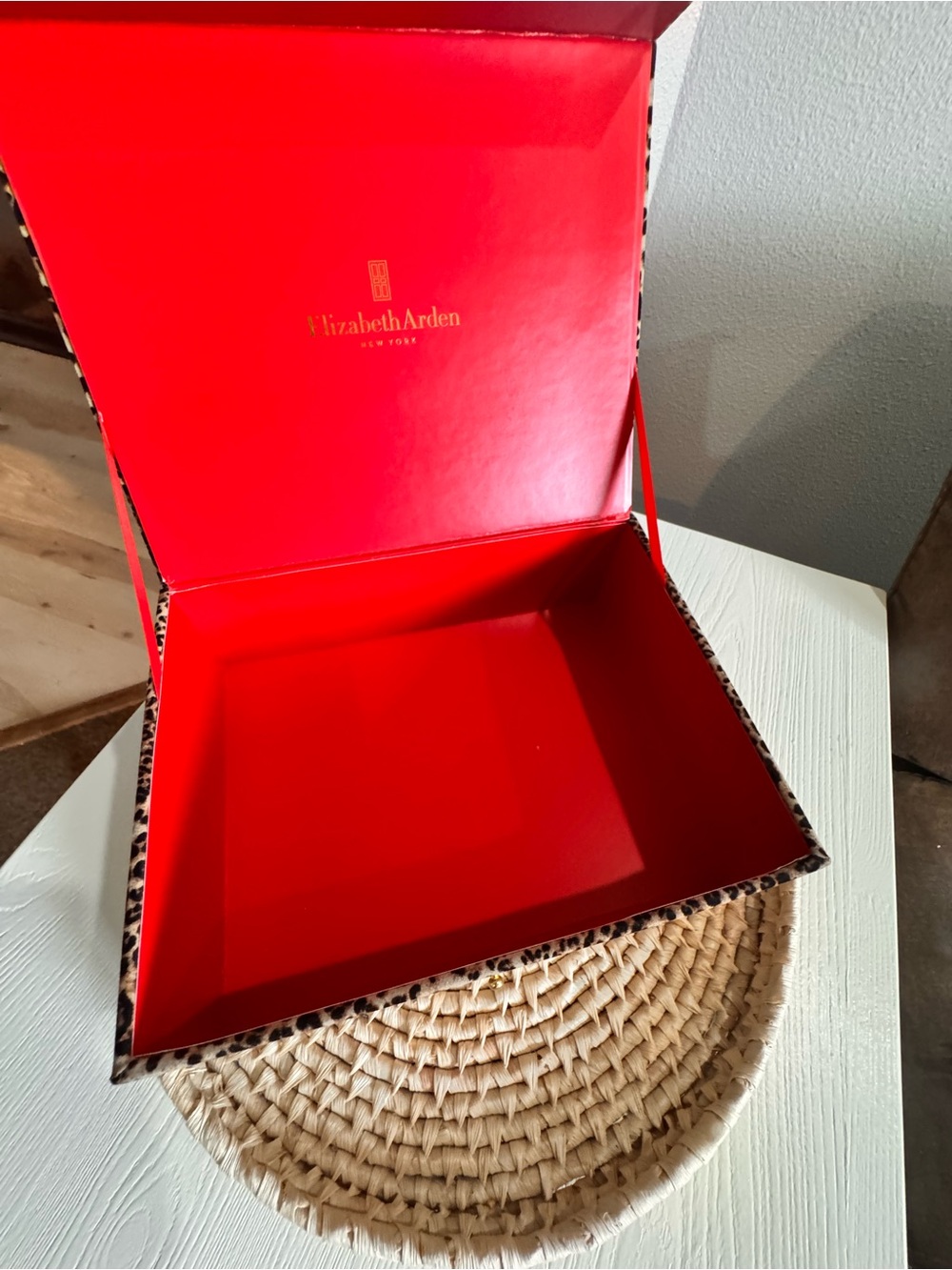 Elizabeth Arden Leopard Print Jewelry Box - Picture 3 of 7